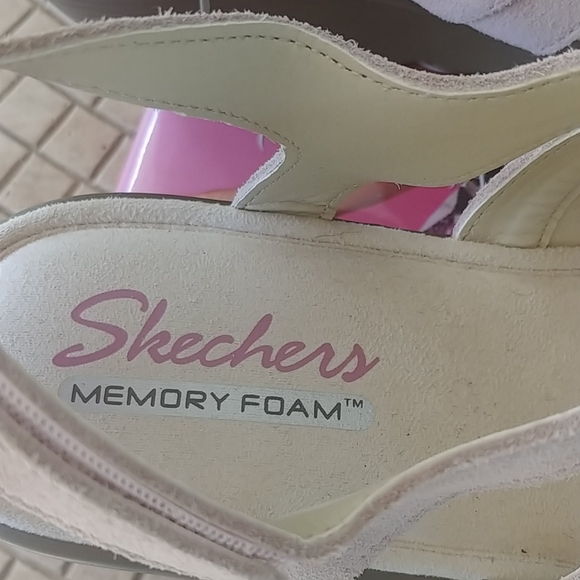 SKECHERS MEMORY FOAM - Picture 5 of 8